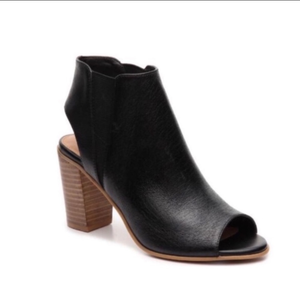 Black Peep-Toe Block Heel Bootie - Women's Fashion Shoe